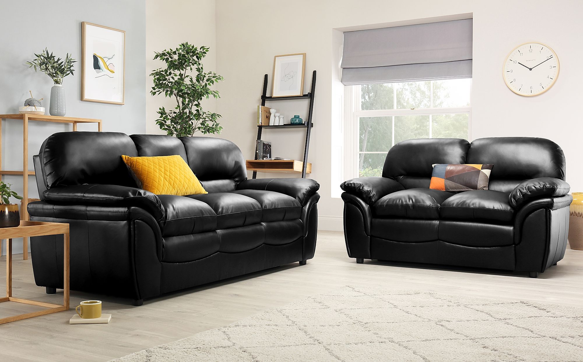 Rochester Black Leather 32 Seater Sofa Set