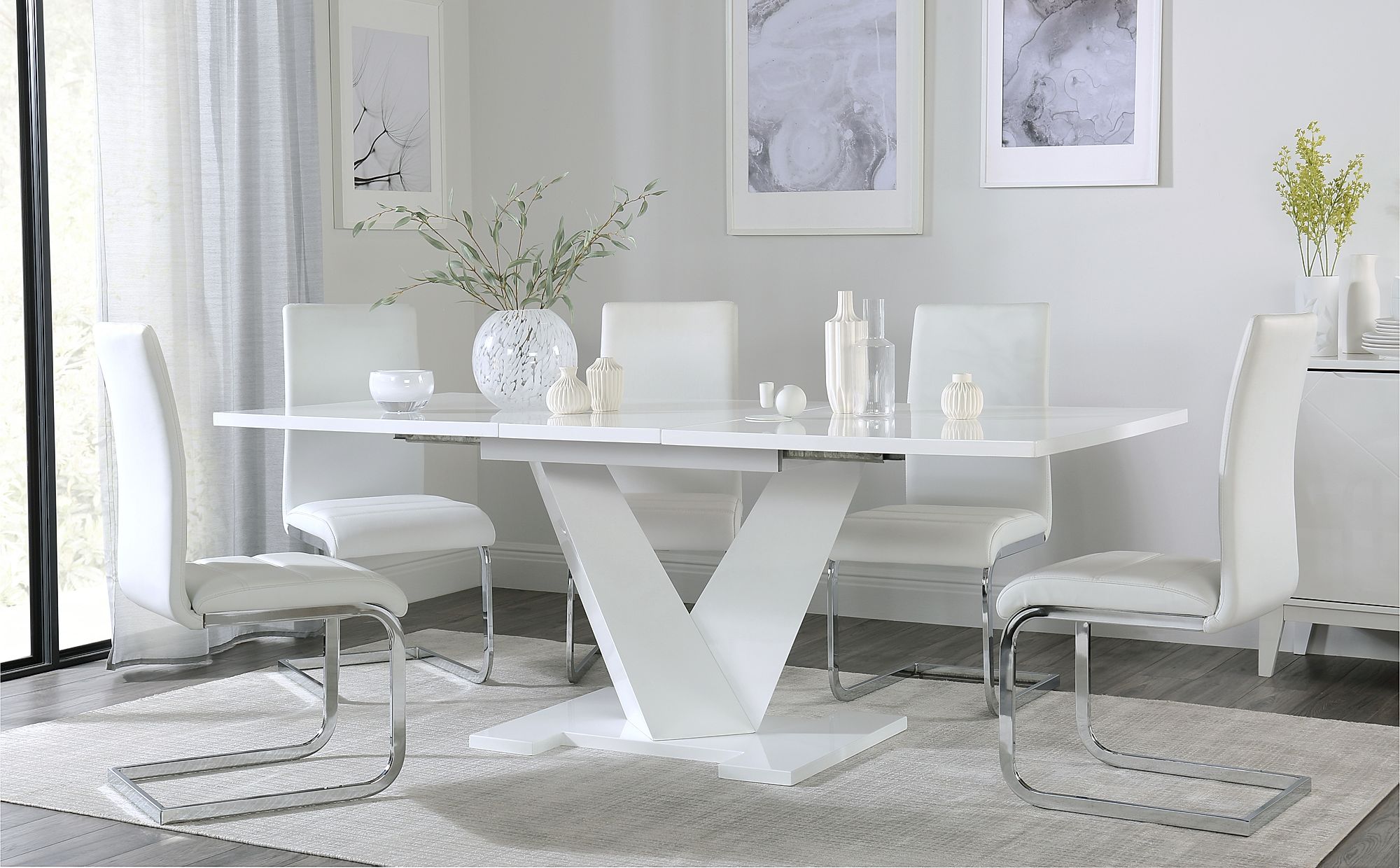 White High Gloss Dining Room Table