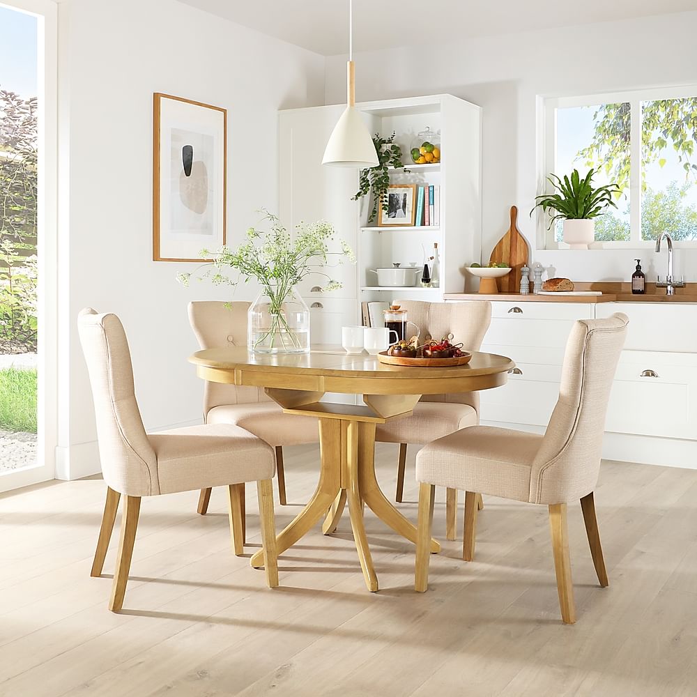 Hudson Round Extending Dining Table & 4 Bewley Chairs, Natural Oak Finished Solid Hardwood, Oatmeal Classic Linen-Weave Fabric, 90-120cm